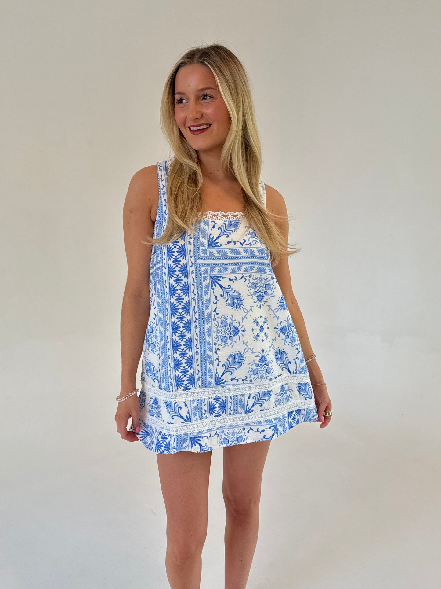 Coastal Muse Mini