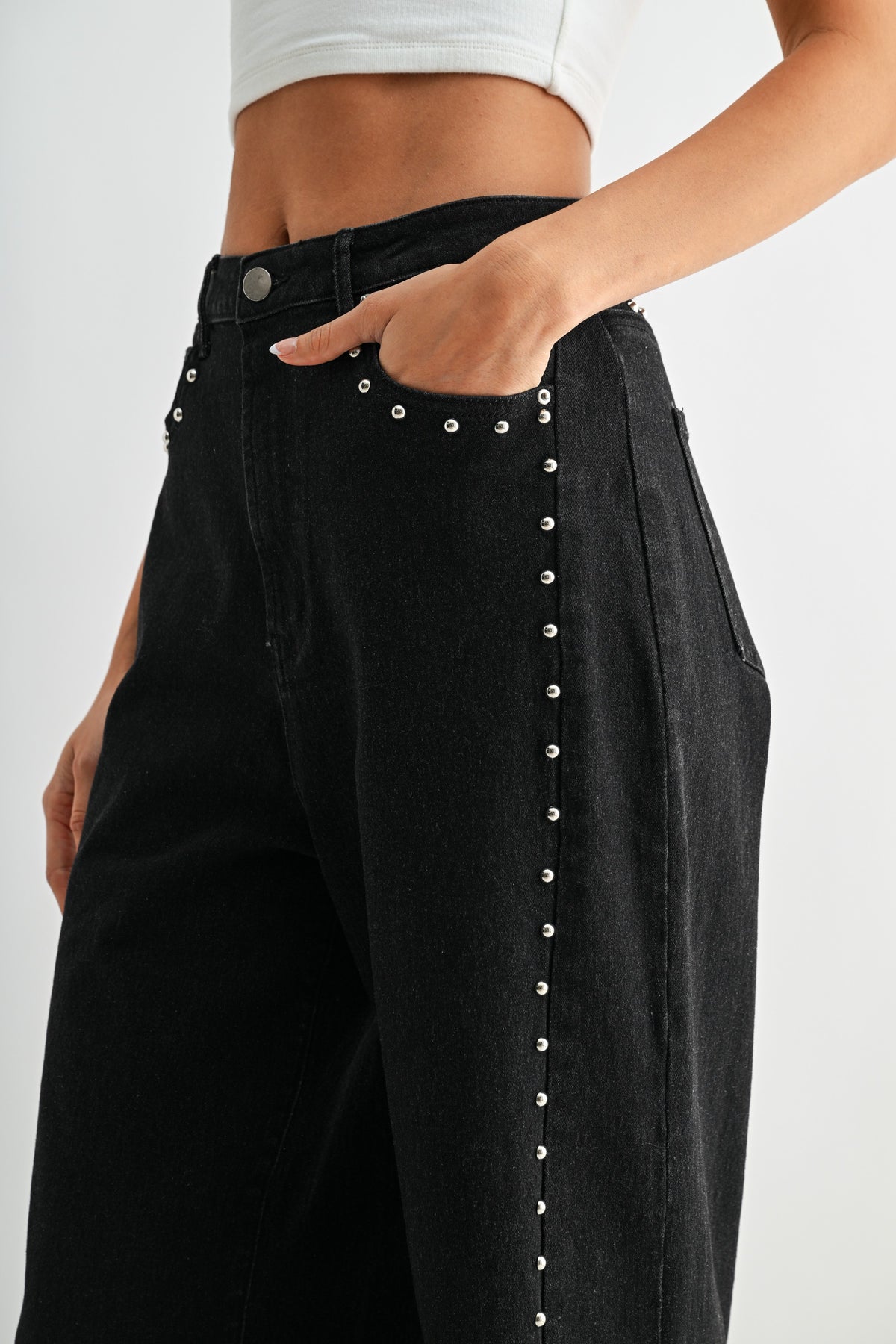 Dark Romance Jeans